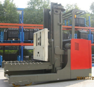 電動(dòng)堆高車